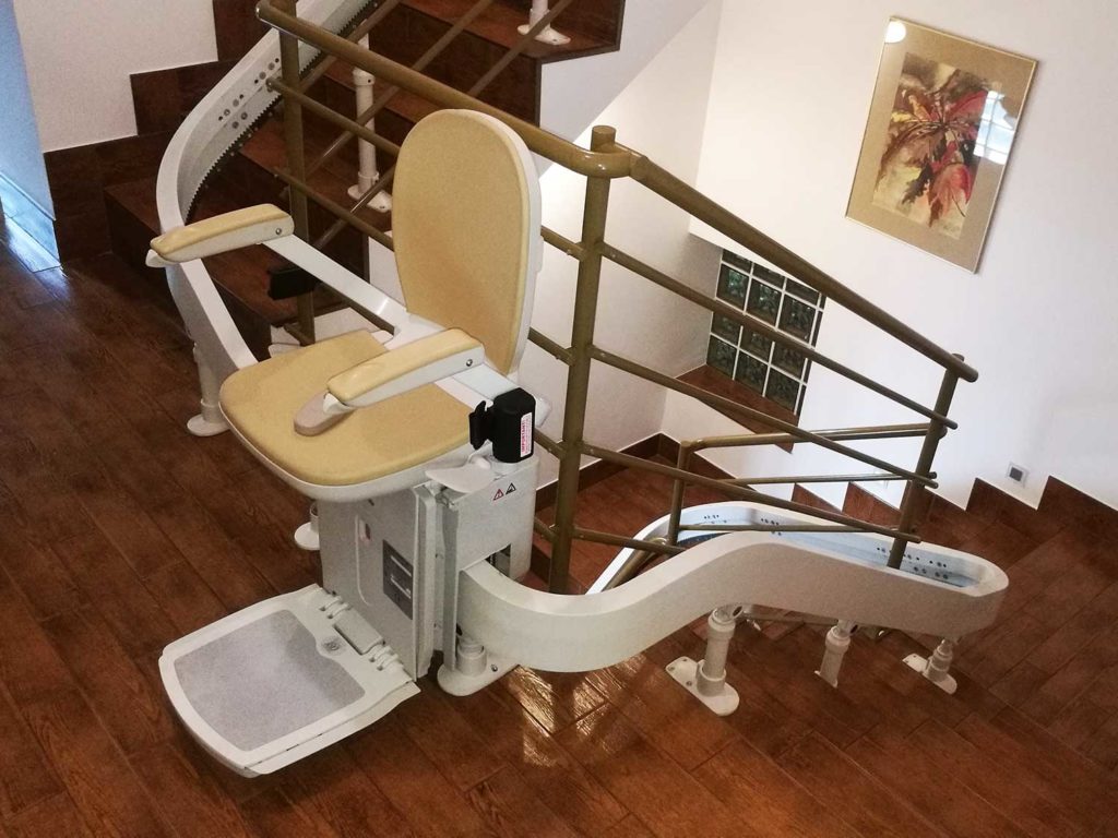 Winda krzesełkowa Acorn zamontowana w domu